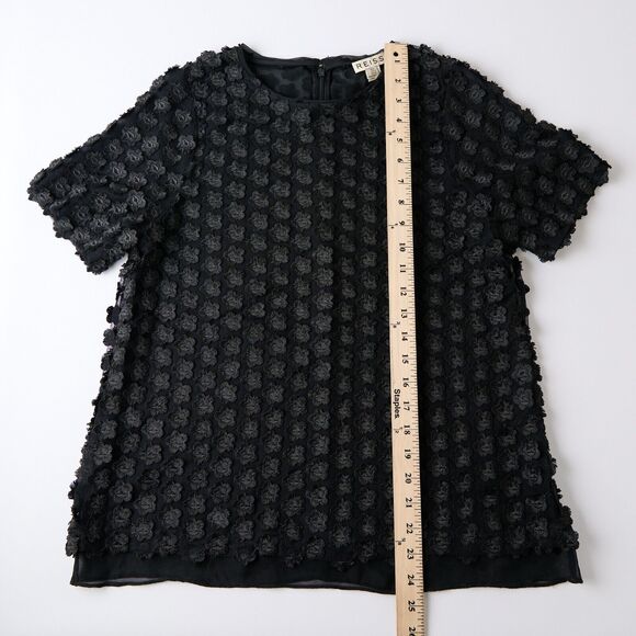 Reiss Women’s Top Sz 4 Black 3D Floral Embroidered Dark Cottagecore Whimsigoth - Picture 4 of 9